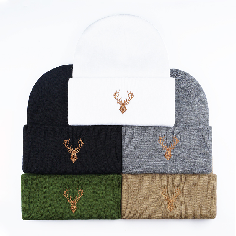 Gorro Retro Bucks con Bordado  - Hunting Outdoor Christmas Decorations reseña y precio